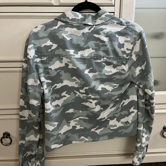 Camo jacket - Picture 3 of 3